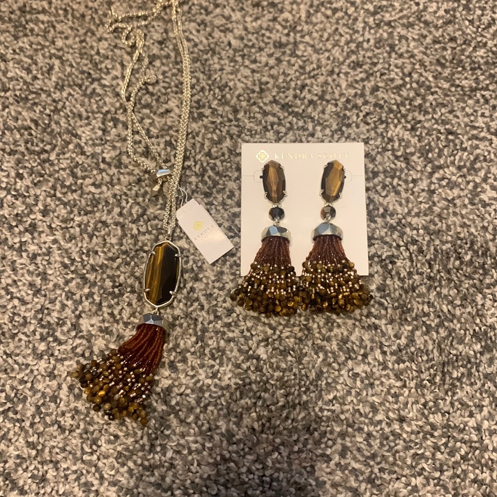 Kendra scott set